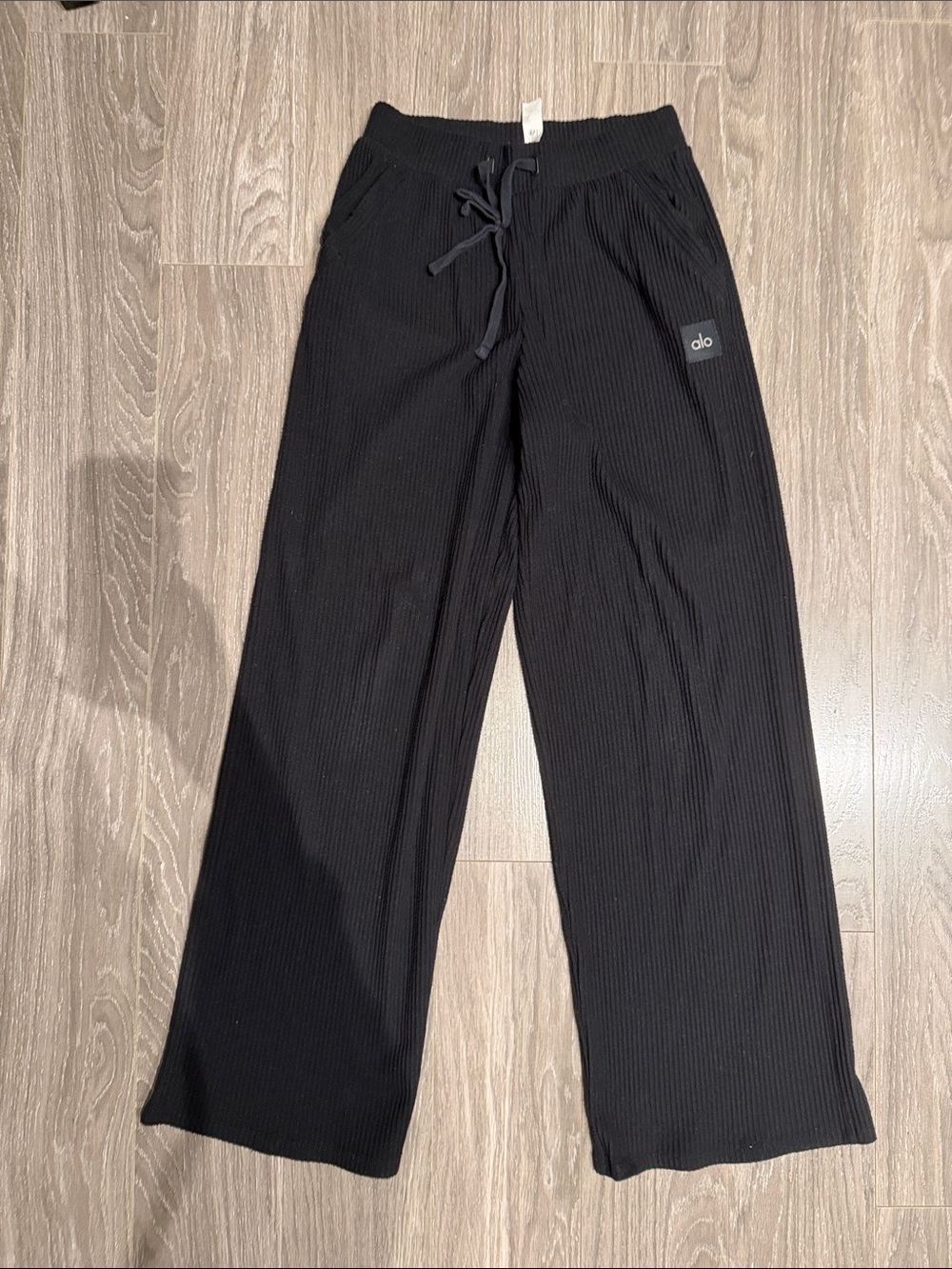 Alo Muse Wide Leg Pants